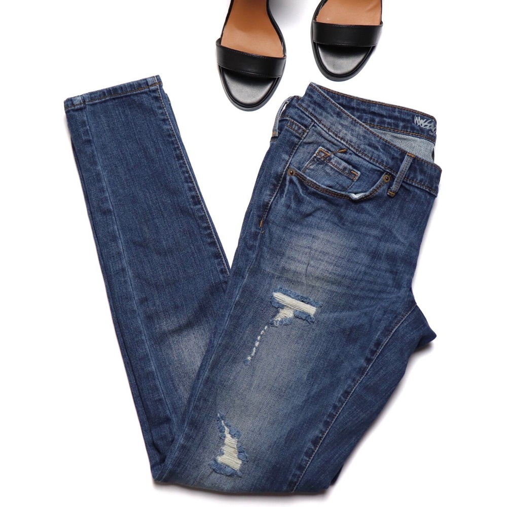 MOSSIMO Distressed Skinny Jeans